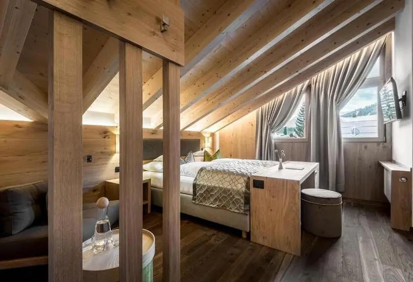 Deluxe-huone, La Fradora   Dolomites