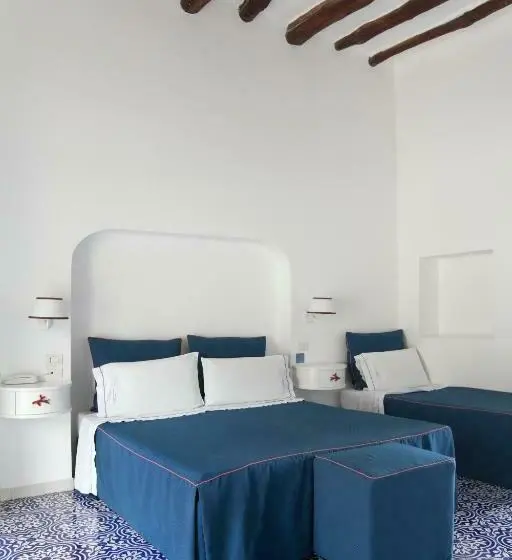 اتاق استاندارد سه نفره, La Terrazza