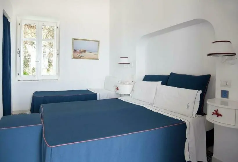 اتاق استاندارد سه نفره, La Terrazza