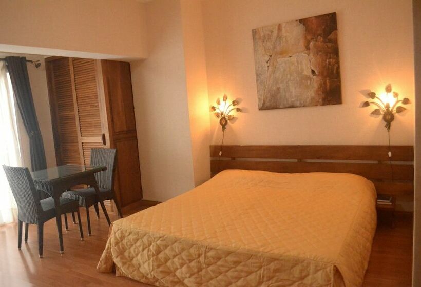 标准间, Lake City