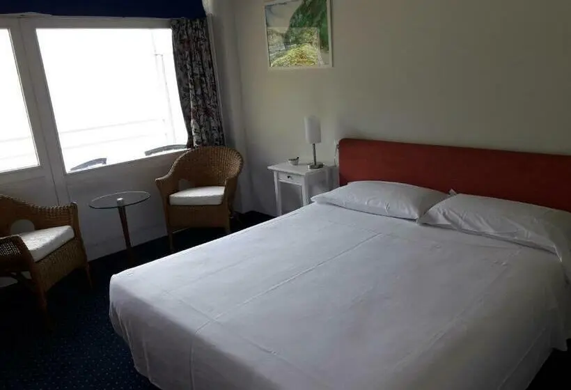 Standardzimmer mit Seeblick, Nautilus