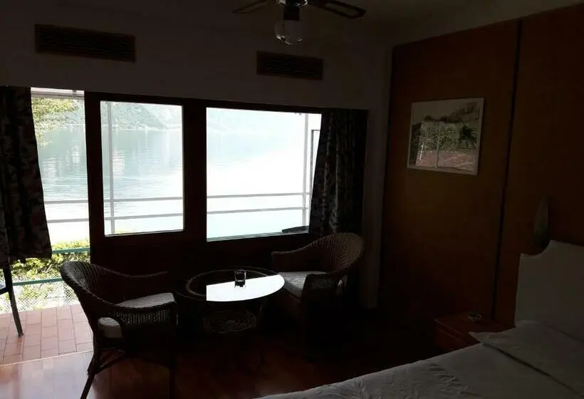 Standardzimmer mit Seeblick, Nautilus