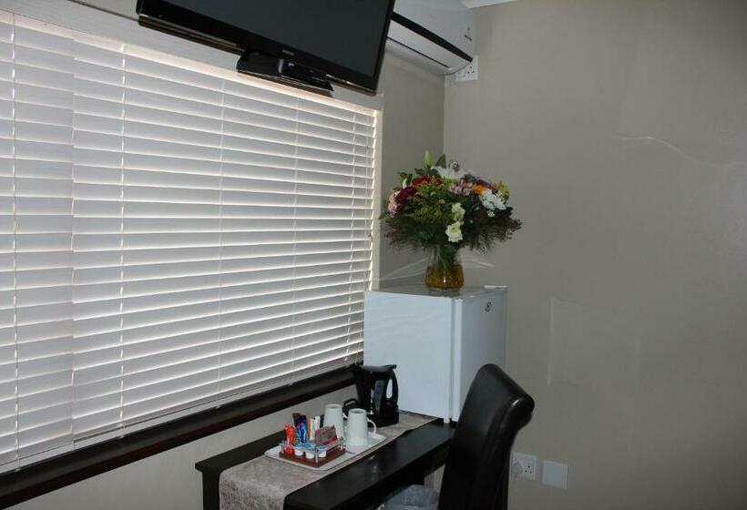 اتاق خانوادگی, Prost Hotel Swakopmund Namibia