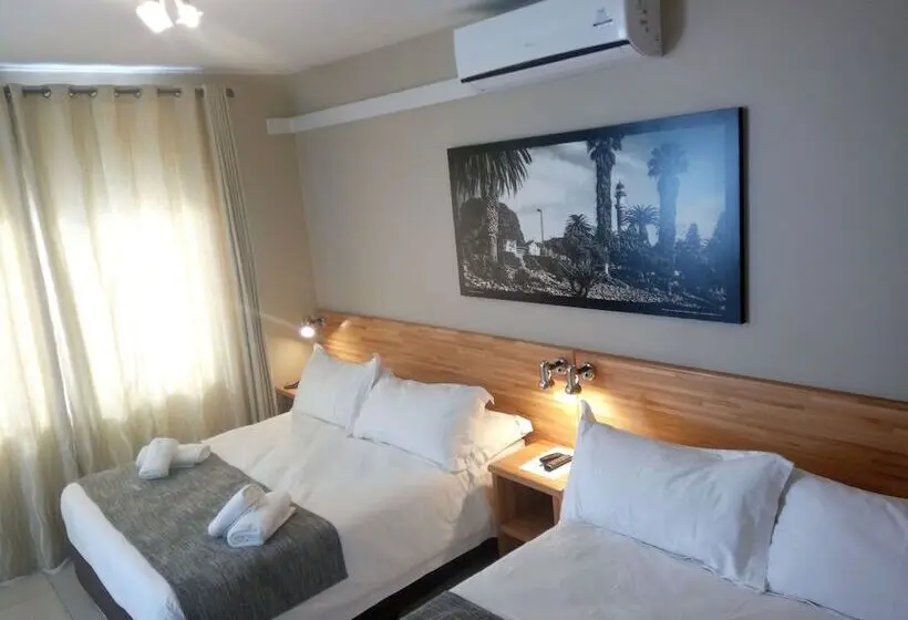 اتاق خانوادگی, Prost Hotel Swakopmund Namibia