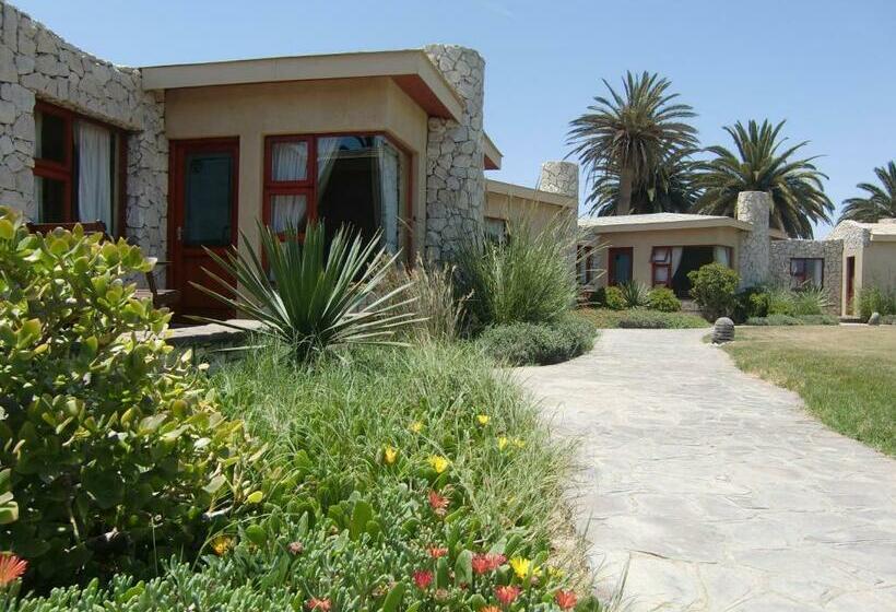 Habitación Triple Estándar, Rössmund Lodge