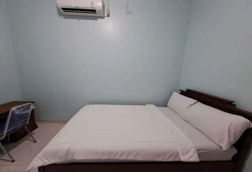 اتاق لوکس, Oyo 93695 Guest House Riharti Syariah