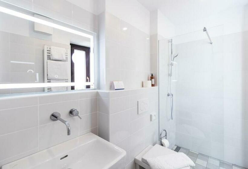 سوئیت 2 خوابه, Second Life In Piran   Hotel Zala Piran