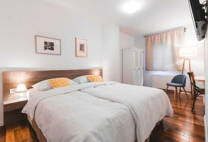 سوئیت 2 خوابه, Second Life In Piran   Hotel Zala Piran