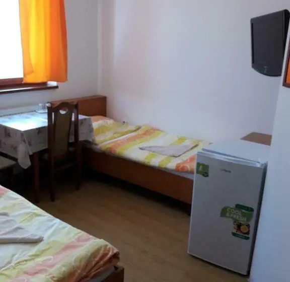 اتاق استاندارد, Ubytovňa A Penzión Tavros