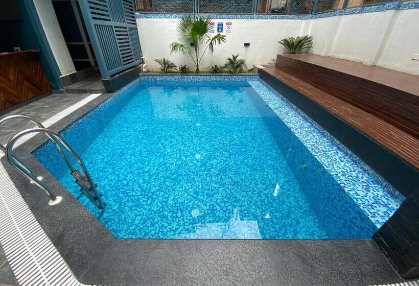 تختخواب در اتاق مشترک, Alobar1000 Hostel