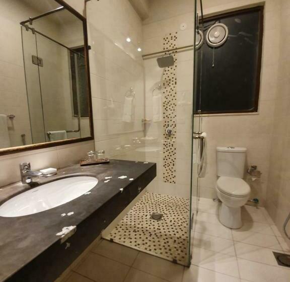 اتاق لوکس یک تخته, S Chalet Islamabad