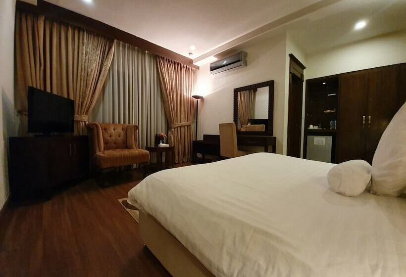 اتاق لوکس یک تخته, S Chalet Islamabad