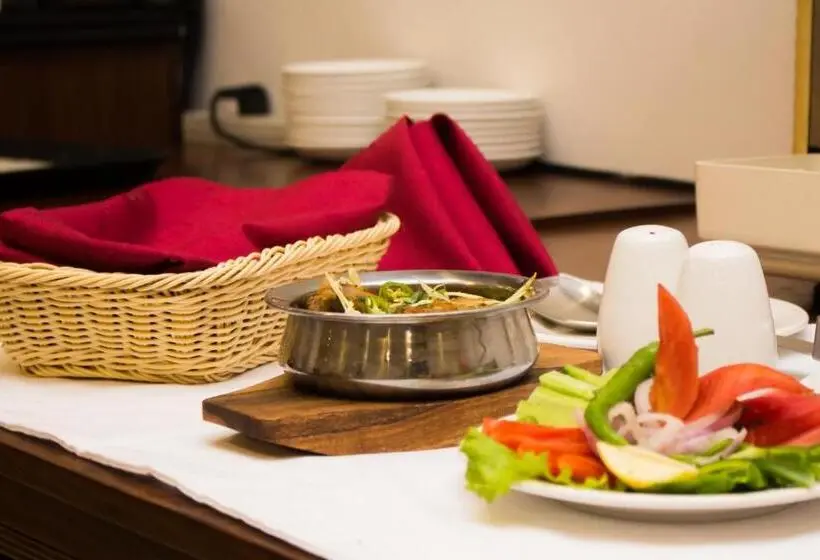 اتاق لوکس یک تخته, S Chalet Islamabad