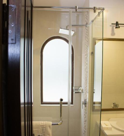 اتاق لوکس, S Chalet Islamabad