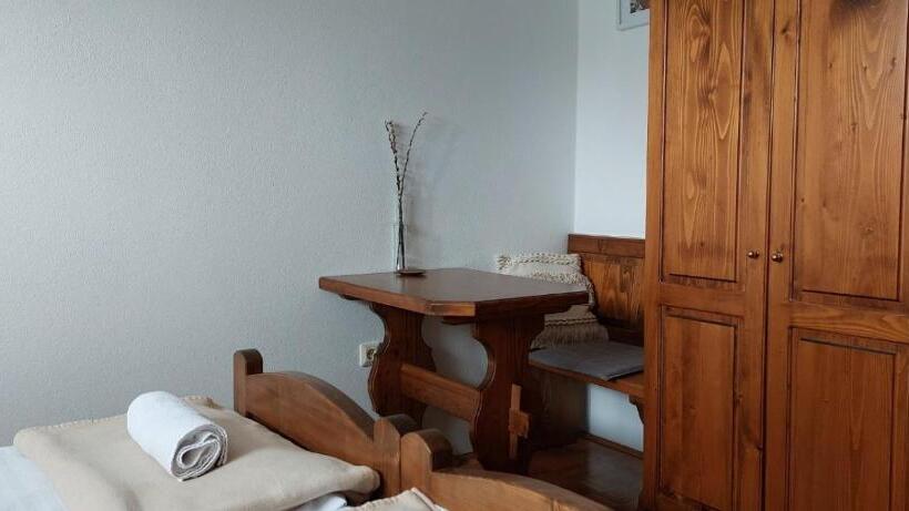 اتاق استاندارد, Bed And Breakfast Mili Vrh