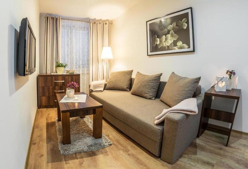 דירת חדר, Penzión Furkotka