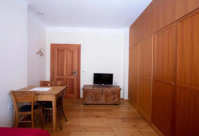آپارتمان 1 خوابه, Pr Gavedarjo Eco Heritage B&b