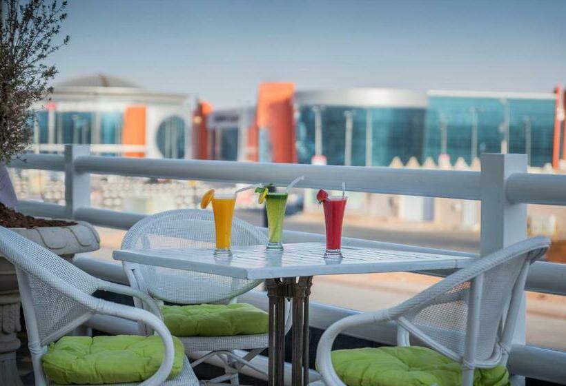 חדר סטנדרט, Aronani