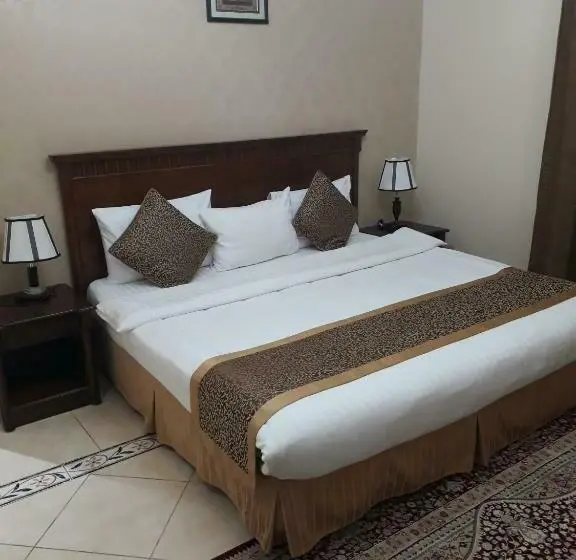 Sviitti, Hayat Redwa
