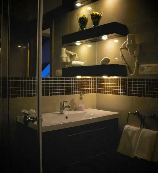 Deluxe-huone, Marathon