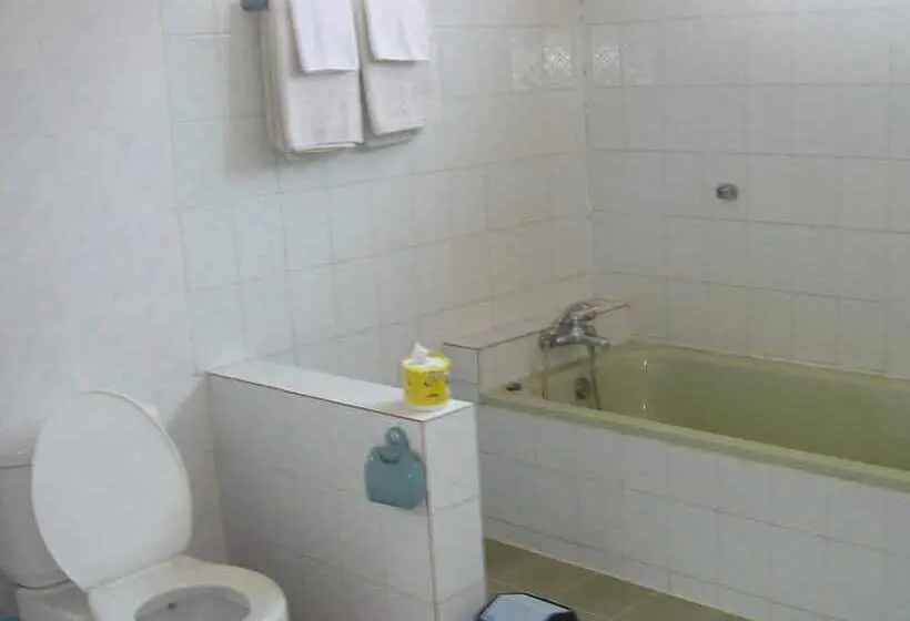 اتاق استاندارد, Nanda Wunn Hotel   Hostel