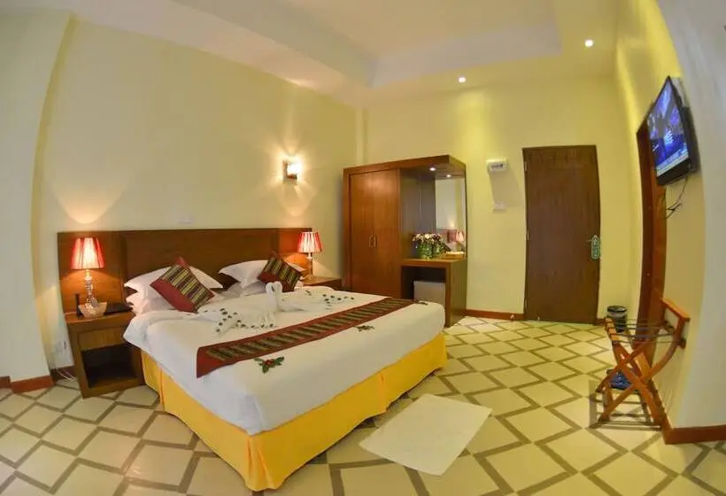 اتاق سوپریور, Ocean Blue Ngwe Saung Beach