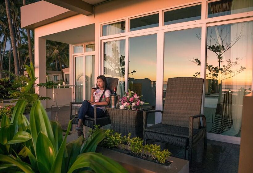 بانگلوی استاندارد 2 خوابه, Ocean Blue Ngwe Saung Beach