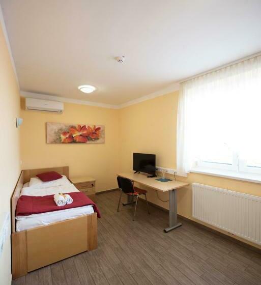 اتاق استاندارد یک نفره, S