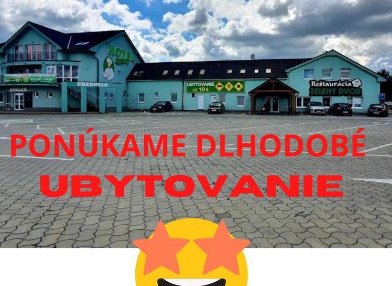 스탠다드 발코니 룸, Zelený Dvor