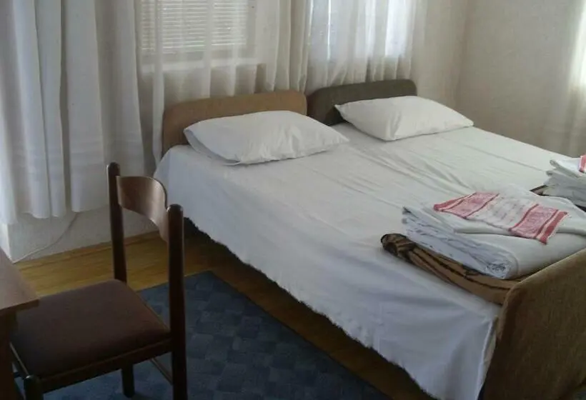 Chambre Standard, Residence Krstanoski