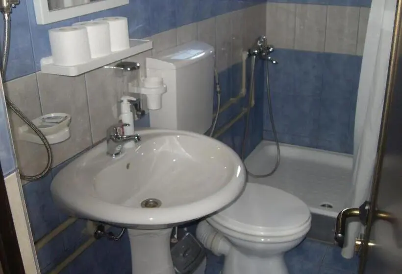 Chambre Triple Standard, Residence Krstanoski