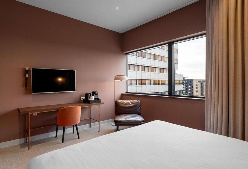 Pokój Standard Łóżko King Size, Corendon Amsterdam Schiphol Airport, a Tribute Portfolio Hotel