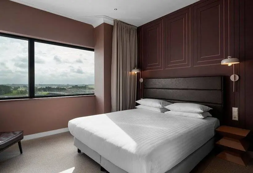 Standard Room with Views