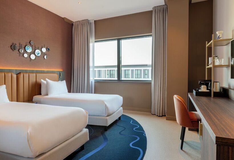 Pokój Standard z Widokiem, Corendon Amsterdam Schiphol Airport, a Tribute Portfolio Hotel