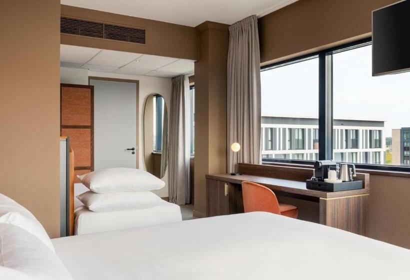 スタンダードトリプルルーム, Corendon Amsterdam Schiphol Airport, a Tribute Portfolio Hotel