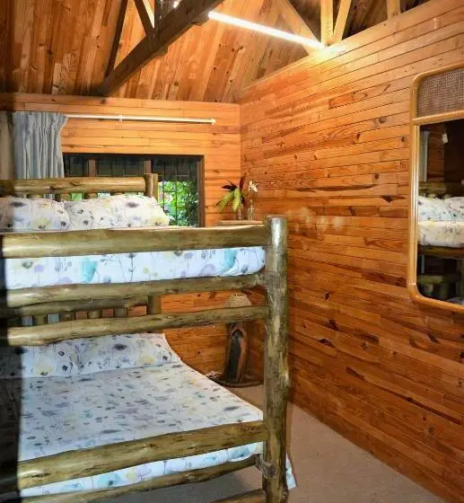 اتاق خانوادگی, Hazyview Adventure Backpackers