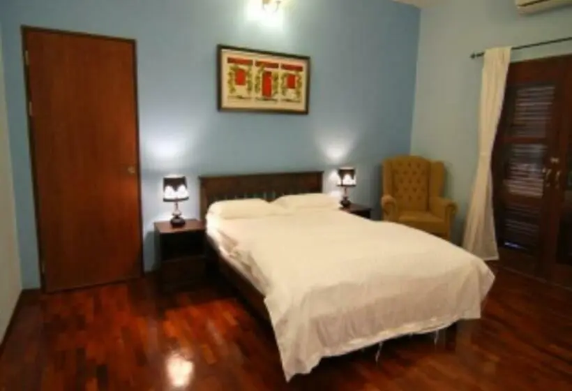 デラックスルーム, Casa Titik