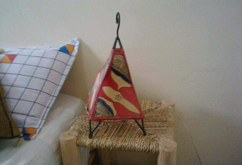 Номер Стандарт Совместная Ванная, Chambres D Hôtes Les Amis