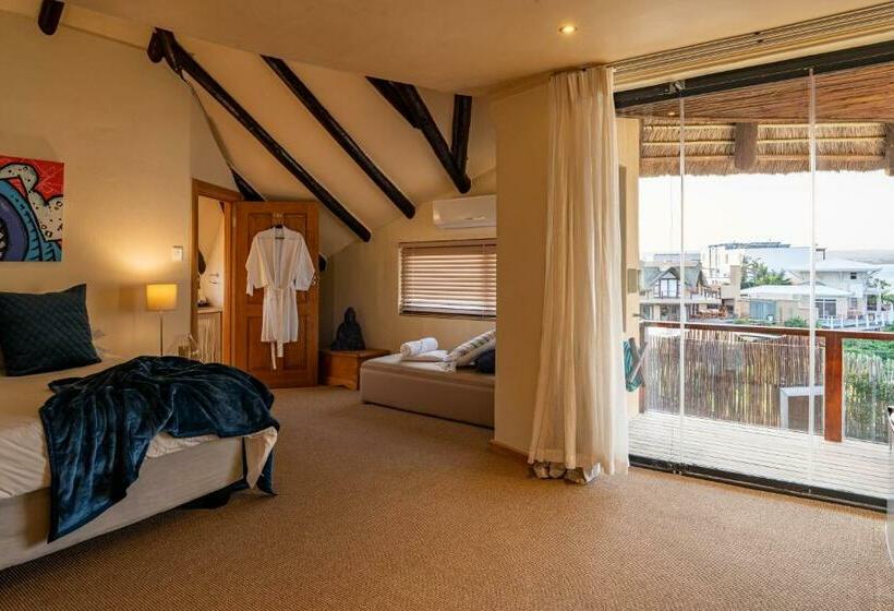Standard Room Sea View with Balcony, Dolphin Sunrise