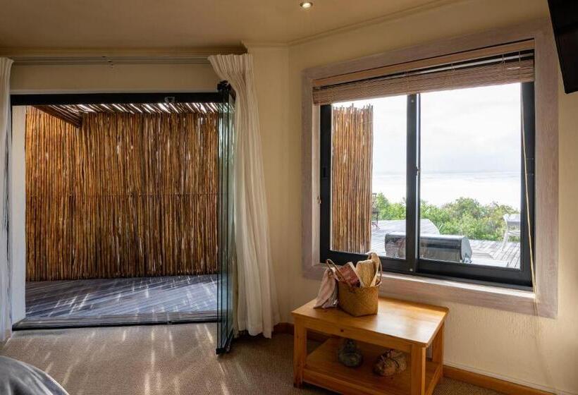 Standard Room, Dolphin Sunrise