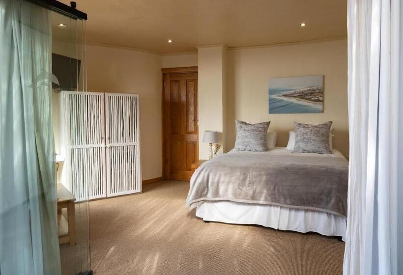 Standard Room, Dolphin Sunrise