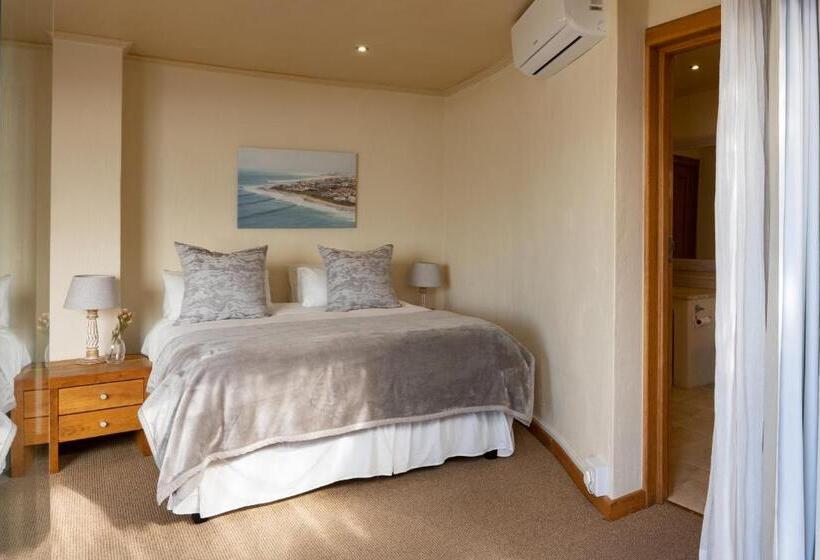 Standard Room, Dolphin Sunrise