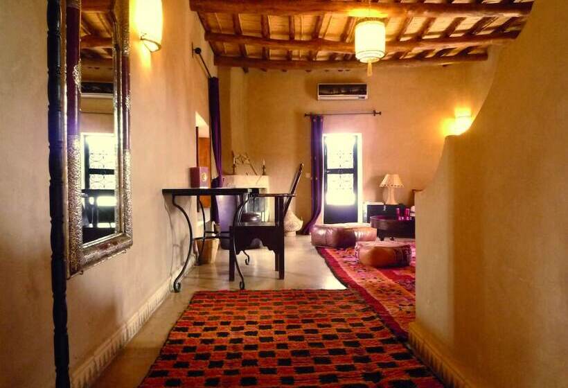 اتاق استاندارد سه نفره, Les Jardins De Skoura