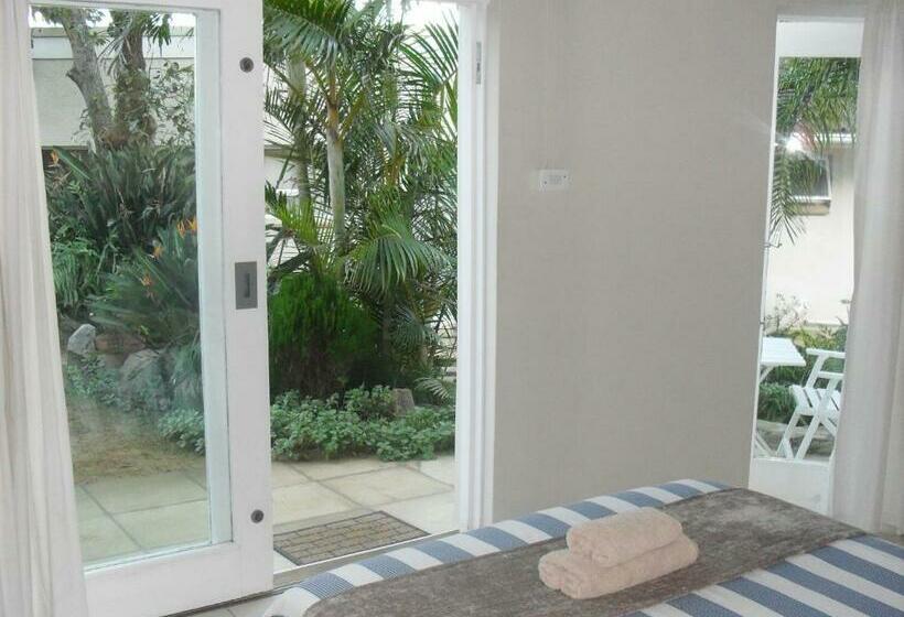 חדר סטנדרט, The Terrace