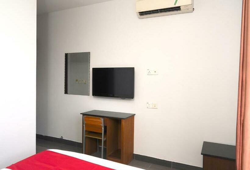 디럭스 룸, 682 Lodge