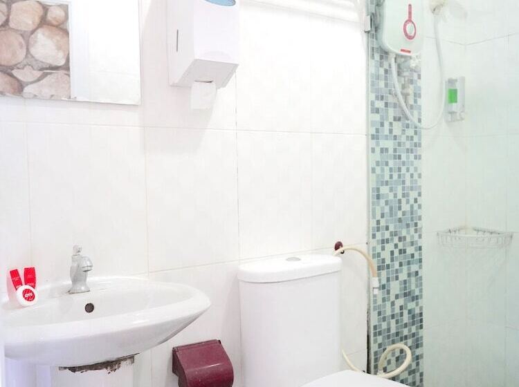 패밀리 스위트, 682 Lodge