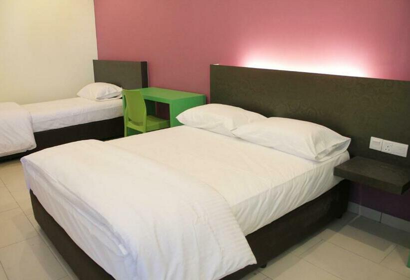 اتاق استاندارد سه نفره, Mirage Port Dickson
