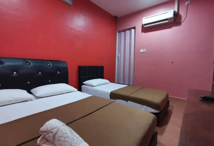 スタンダードトリプルルーム, Spot On 89865 Hotel Titiwangsa Gm