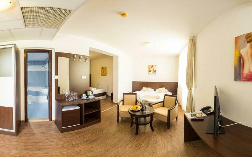 带1个卧室的公寓, Sun