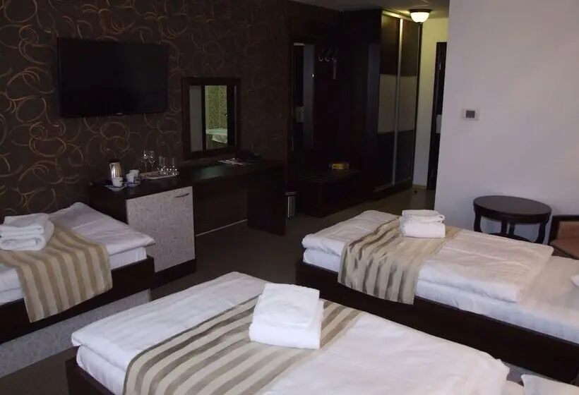 Deluxe Kolmen Hengen Huone, Sun